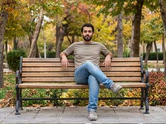 کیوان حسینی
